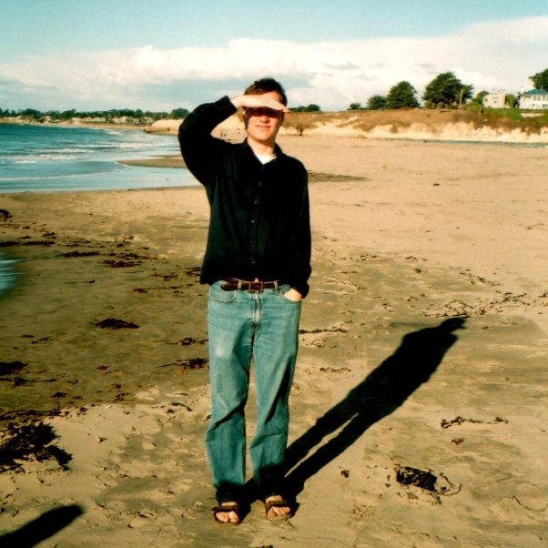 colin_on_beach